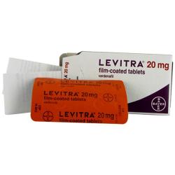 Levitra 20 mg (Vardenafil) eske med tabletter i blisterpakninger og pakningsvedlegg utenfor