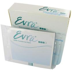 Boks med Evra, et individuelt innpakket p-plaster står foran
